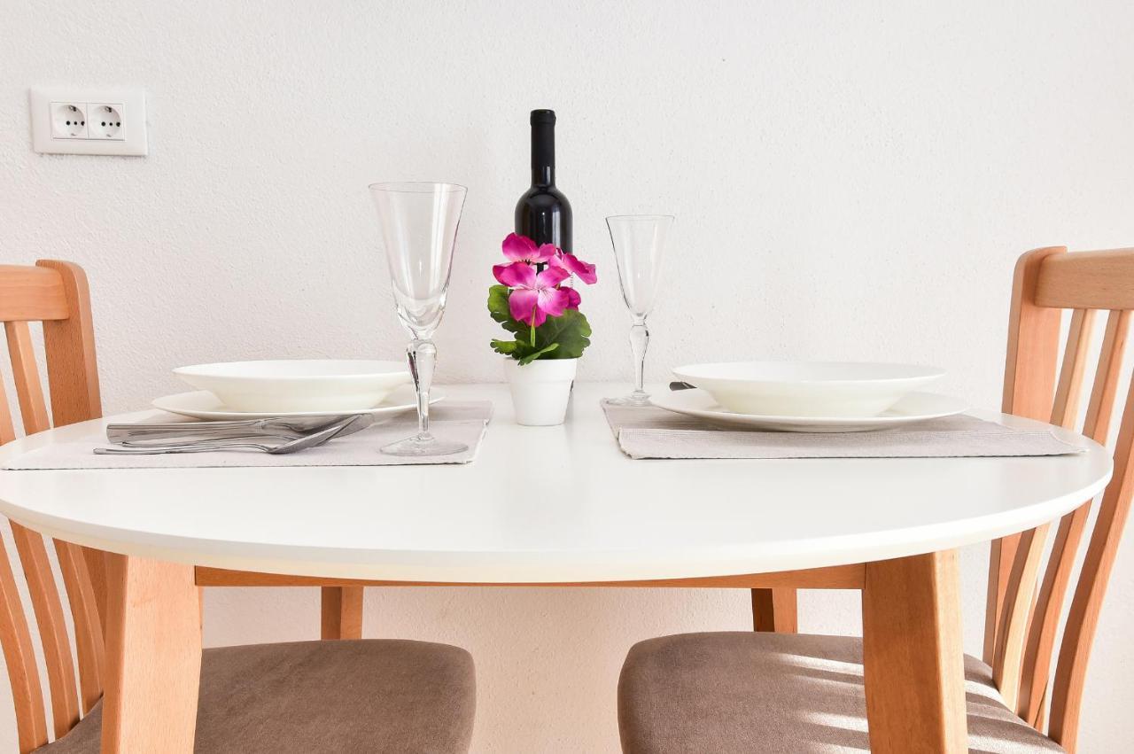 Apartman Mia Igrane Dış mekan fotoğraf